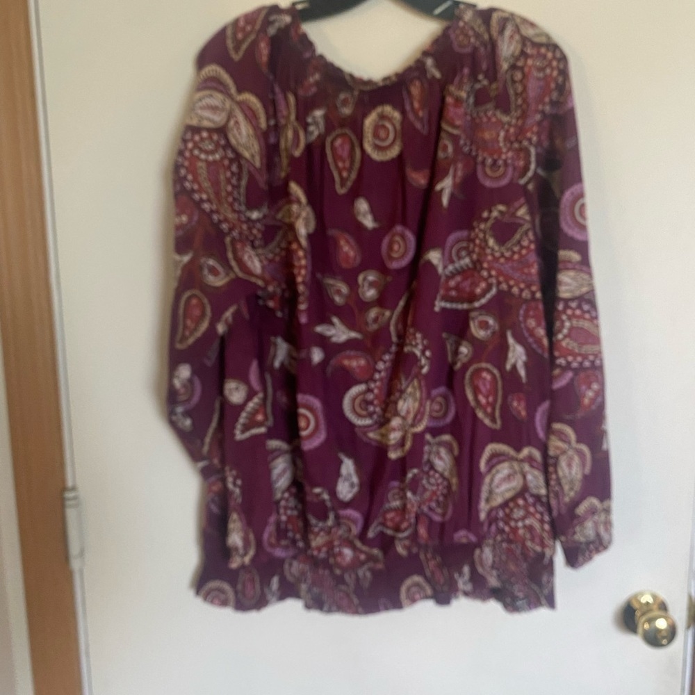 Merona 2x peasent sleeve Paisley blouse
